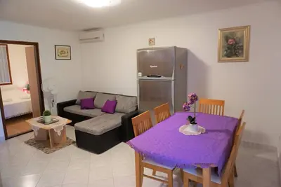 Image de Maison de vacances Nin pour 1 - 6 personnes avec 2 chambres à coucher - Maison jumelée