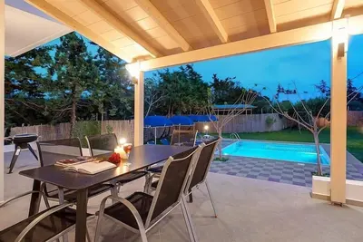 Image de Maison de vacances Gouves Kriti pour 1 - 8 personnes avec 4 chambres à coucher - Maison de vacances