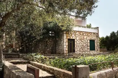 Image de Maison de vacances Supetar pour 1 - 4 personnes avec 2 chambres à coucher - Maison de vacances