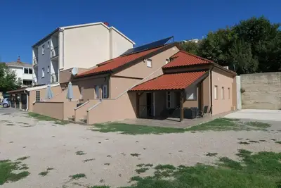 Image de Appartement de vacances Baška pour 1 - 8 personnes avec 4 chambres à coucher - Logement de vacances