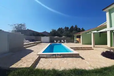 Image de Maison de vacances Ližnjan pour 5 - 8 personnes avec 4 chambres à coucher - Maison de vacances
