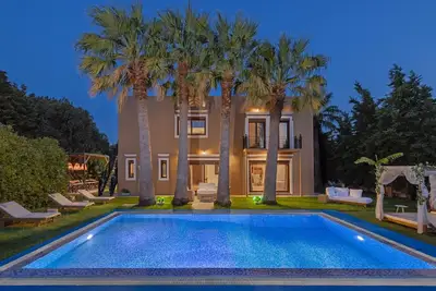 Image de Maison de vacances Ialysos pour 1 - 12 personnes avec 5 chambres à coucher - Maison de vacances