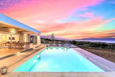 Image de Maison de vacances Yeoryioupolis Kriti pour 1 - 6 personnes avec 2 chambres à coucher - Maison de va