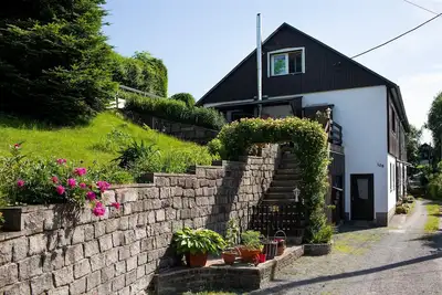 Image de Comfortable, quiet and well-kept vacation apartment, idyllic countryside