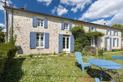Image de Le Cottage Bleu - Charmant Gîte