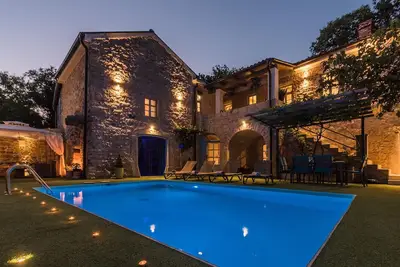 Image de Maison de vacances pour 8 personnes env. 200 qmà Tribalj, Baie de Kvarner (Crikvenica et environs)