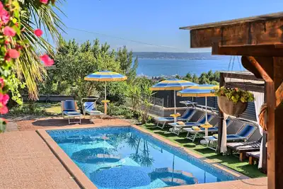 Image de Maison de vacances Kaštel Sućurac pour 1 - 8 personnes avec 3 chambres à coucher - Maison de vacance