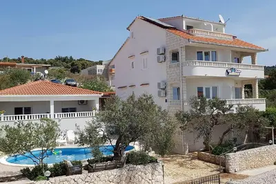 Image de Appartement de vacances pour 2 personnes env. 25 qmà Sevid, Dalmatie (Centre de la Dalmatie)