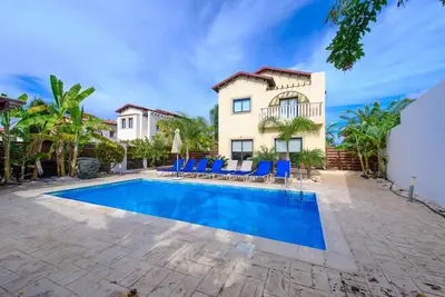 Image de Maison de vacances Protaras pour 1 - 8 personnes avec 4 chambres à coucher - Maison de vacances