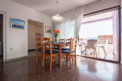 Image de Appartement de vacances Rabac pour 1 - 6 personnes avec 3 chambres à coucher - Appartement de vacanc