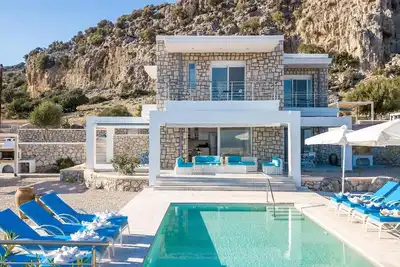 Image de Maison de vacances Faliraki pour 1 - 8 personnes avec 4 chambres à coucher - Maison de vacances