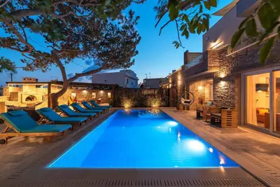 Image de Maison de vacances Koutsouras pour 1 - 18 personnes avec 7 chambres à coucher - Maison de vacances