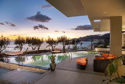 Image de Maison de vacances Koutsouras pour 1 - 13 personnes avec 5 chambres à coucher - Domicile de vacance