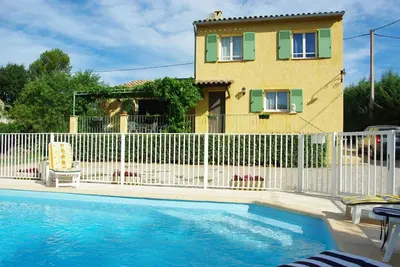 Image de Maison avec piscine La Bastide