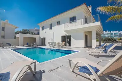 Image de Maison de vacances Protaras pour 1 - 8 personnes avec 4 chambres à coucher - Maison de vacances