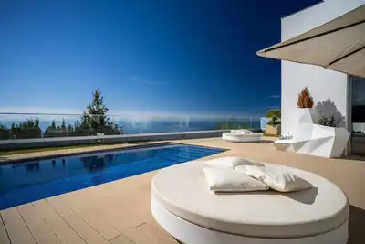 Image de Maison de vacances Caniço pour 2 - 8 personnes avec 3 chambres à coucher - Maison de vacances