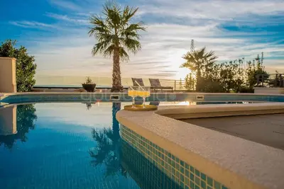 Image de Maison de vacances Makarska pour 1 - 10 personnes avec 5 chambres à coucher - Maison de vacances