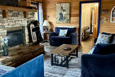 Image de Blue Beary Delight Newly renovated and Close to All the Attractions