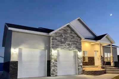 Image de Large Home in Duchesne Ut