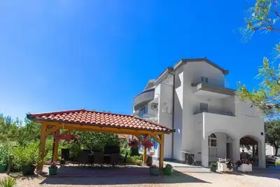 Image de Appartement de vacances Grebaštica pour 1 - 4 personnes avec 1 chambre à coucher - Logement de vacan