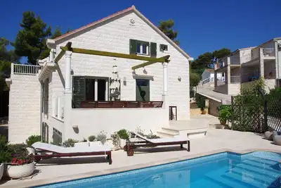 Image de Maison de vacances Sumartin pour 1 - 8 personnes avec 3 chambres à coucher - Maison jumelée