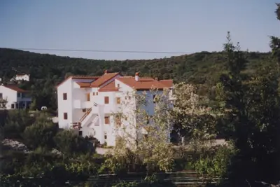 Image de Appartement de vacances Brbinj pour 1 - 4 personnes avec 2 chambres Ă coucher - Maison de vacances
