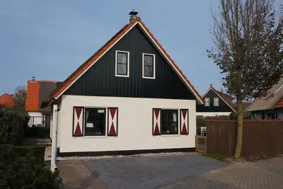 Image de Maison de vacances Callantsoog pour 1 - 6 personnes avec 3 chambres à coucher - Maison de vacances
