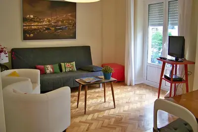 Image de Appartement de vacances pour 11 personnes  + 1 enfant env. 100 qmà Lisbonne, Região de Lisboa (Côte de Lisbonne)