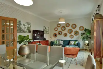 Image de Appartement de vacances pour 9 personnes  + 1 enfant env. 120 qmà Lisbonne, Região de Lisboa (Côte de Lisbonne)