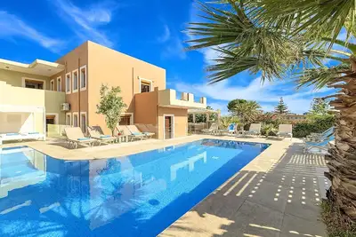 Image de Maison de vacances Yeoryioupolis Kriti pour 1 - 31 personnes avec 11 chambres à coucher - Maison de