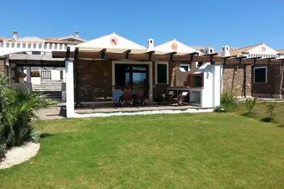 Image de Maison de vacances Calasetta pour 4 - 8 personnes avec 4 chambres à coucher - Maison mitoyenne