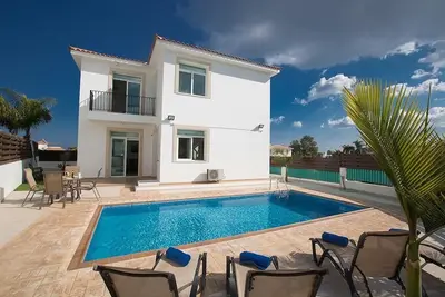 Image de Maison de vacances Protaras pour 1 - 6 personnes avec 3 chambres à coucher - Maison de vacances