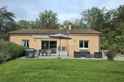 Image de Belle maison plain-pied à 2 pas de Périgueux, terrasse, jardin clos, confort moderne, animaux bienvenus