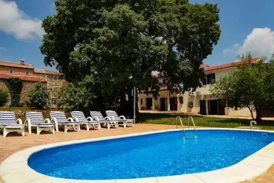 Image de Maison de vacances Kastelir pour 1 - 11 personnes avec 4 chambres à coucher - Maison de vacances
