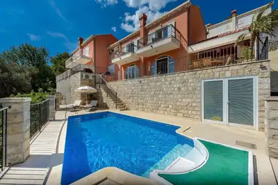 Image de Maison de vacances Zaton pour 1 - 6 personnes avec 3 chambres à coucher - Maison de vacances