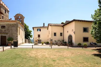 Image de Terrazzina est un charmant  appartement au Castello di Montozzi