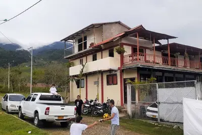 Image de El Hotel Colinas Del Darien - Lago Calima.
