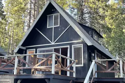 Image de Minutes from Pinecrest Lake, Dodge Ridge Ski Resort, and the fabulous Sierras.