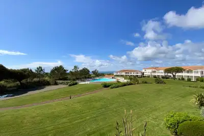 Image de Appartement T2 vue mer en résidence (piscines)