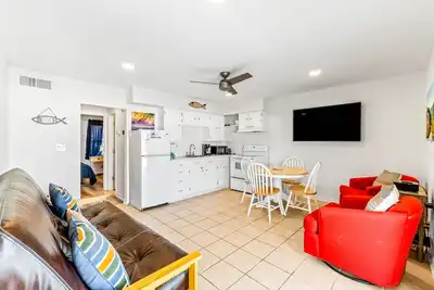 Image de Amazing Condo w/Free WiFi, Central Ac, Shared Pool, Deck, Water Views