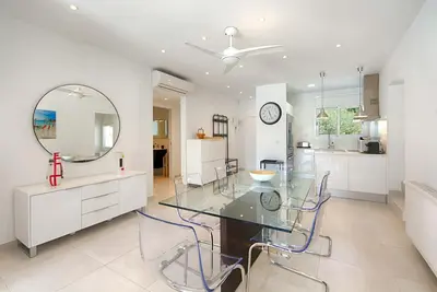 Image de Falconera Magnifique Villa Canal, 3ch, Piscine, Amarre, Wifi, Parking