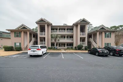 *Tb 19e* Eagle's Nest Beautiful three bedroom condo located in True Blue