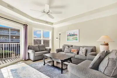 Image de Beachside Condo with Oceanviews & Resort Amenities