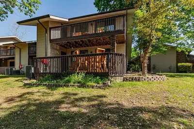 Image de Walk In, Pointe Royale, Indoor Pool, pickleball