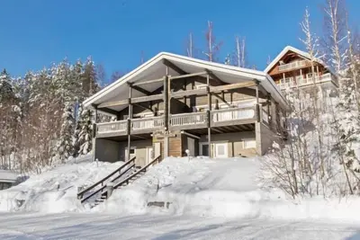 Image de Hallan paroni b paritalo by Interhome