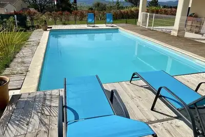 Image de T2 « Le Figuier » dans villa avec piscine privée