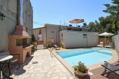 Image de Chara Villas with 20m2 swimming pool-Bbq!