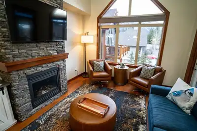 Image de Raven Suite at Stoneridge w/ Sauna, Pool & Hot Tub