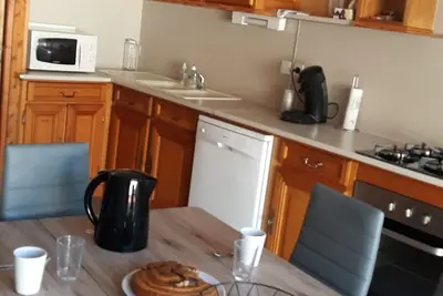 Image de Maison de village au cœur du beaujolais vert, à côté des sentiers de randonnées