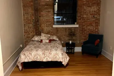 Image de Comfy Loft in Downtown Gastonia